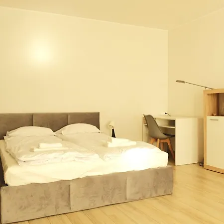 Cozy Apartment 5 Min Walk From Rynek Square Wroclaw Exterior photo
