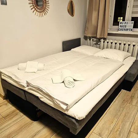 Cozy Apartment 5 Min Walk From Rynek Square Wroclaw Exterior photo